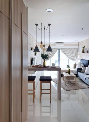 Summer Suites KLCC by ZUNUHOMES